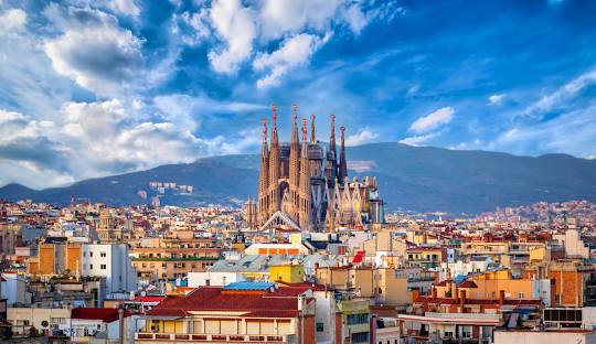 Best Tours to Do in Barcelona, Spain 🇪🇸 (2025 Guide)